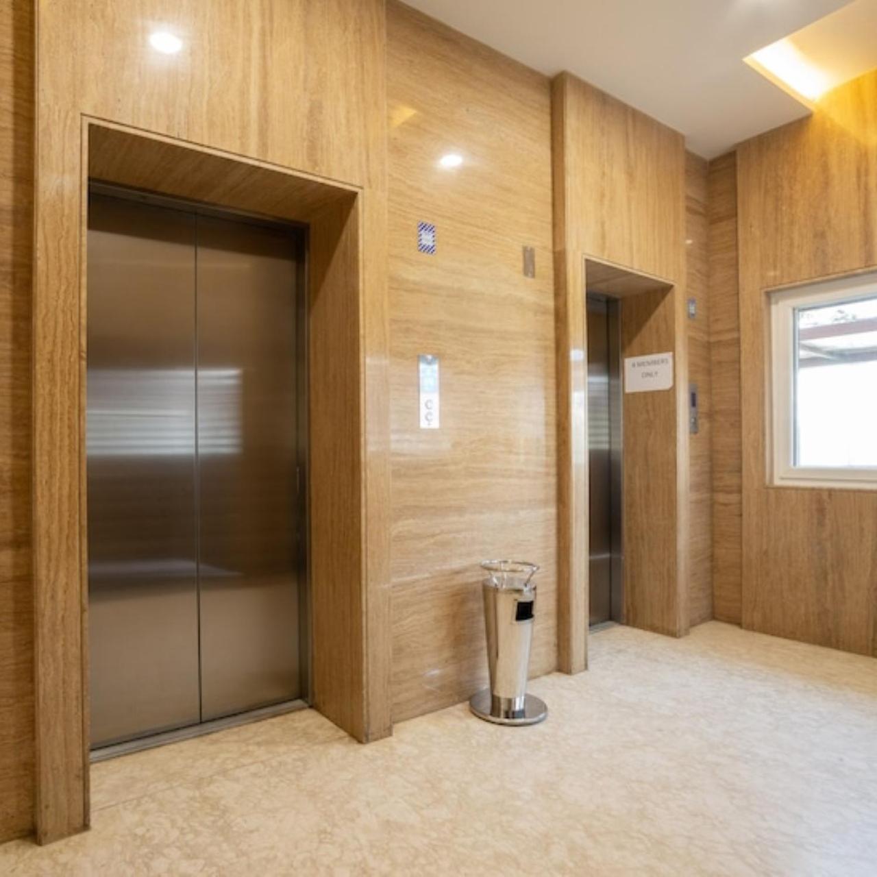 Hotel Svm Grand Medipally حيدر أباد المظهر الخارجي الصورة